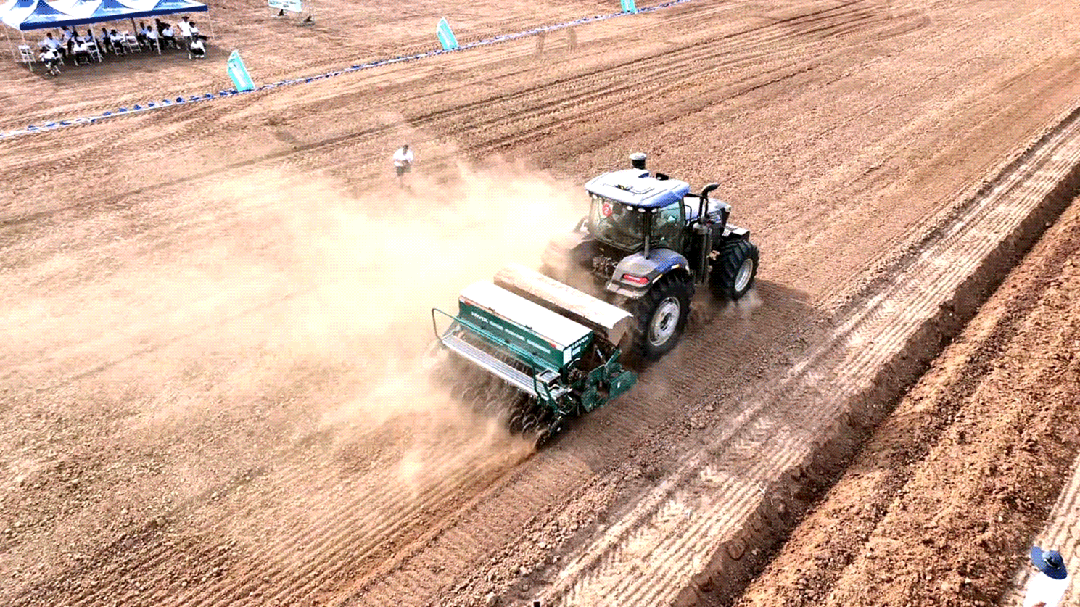 LOVOL Combined Seed Drill & Hydraulic Flip Plow Field Demo
